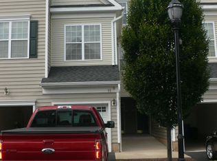 9 Tory Jack Ter, South Bound Brook, NJ 08880