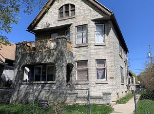 3228 N 29th St #3230, Milwaukee, WI 53216