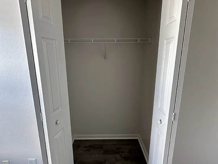 910 Luminary Cir — Photo 14