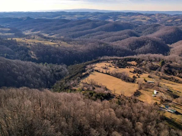 Honaker Chapel Rd, Castlewood, VA 24224