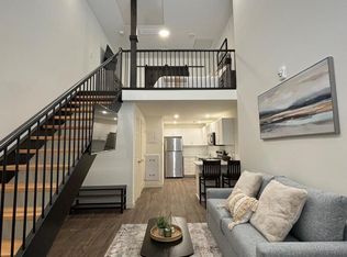 135 Station St #107, Belleville, ON K8N 0T4