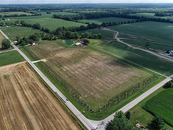 3rd image of 2387 E County Road 300 N