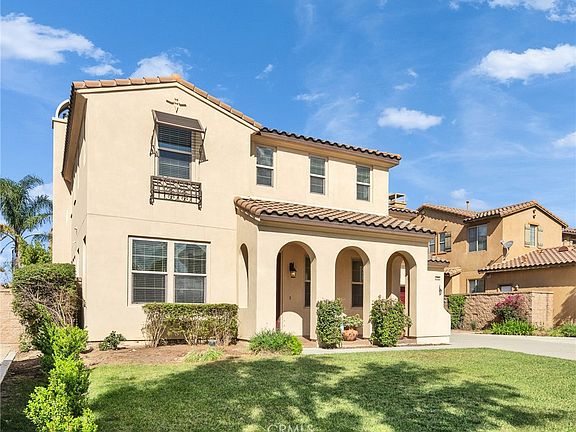 2nd image of 7112 Acorn Pl