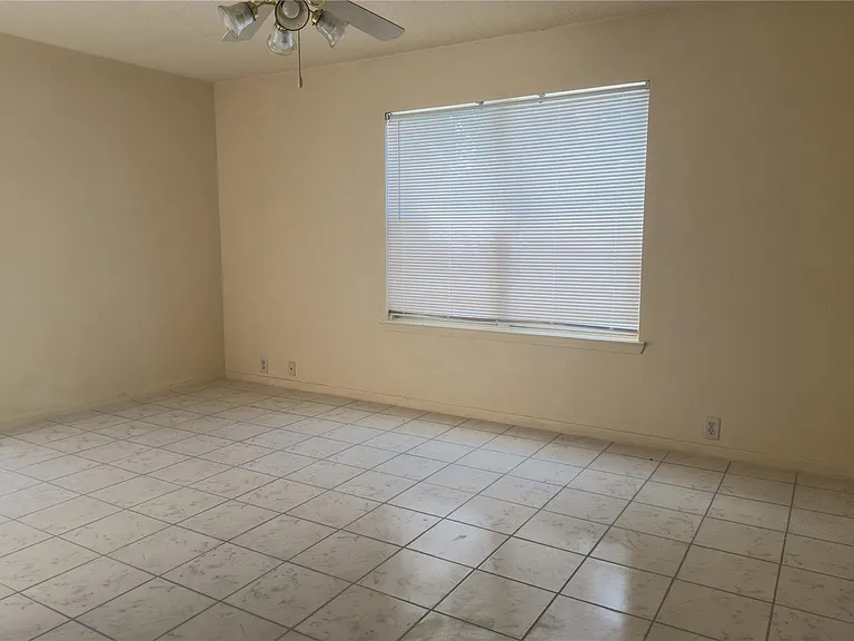 13519 Elder Bridge Dr — Photo 9