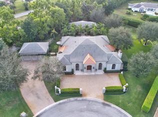4 Turtle Grove Ln, Golf, FL 33436
