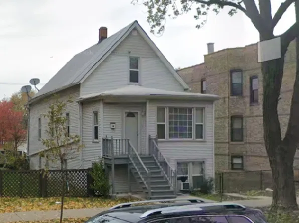 3262 W Palmer St, Chicago, IL 60647