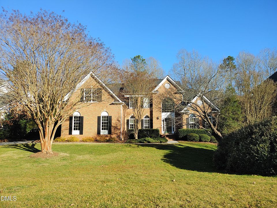 1st image of 606 Preston Village Way