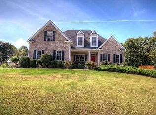 4415 Fairfax Dr, Cumming, GA