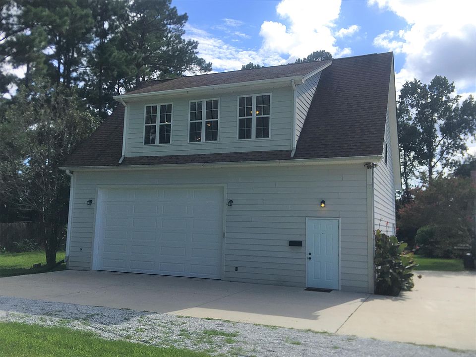 1st image of 440 Old Fort Dr #B
