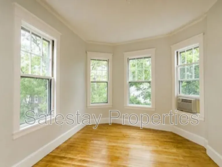 2-4 Avon St #2-6 — Photo 2