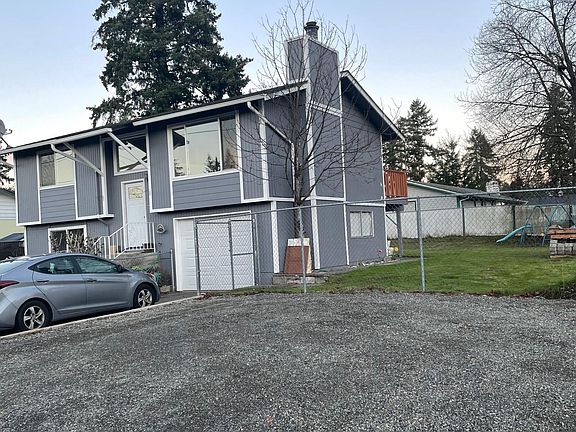 2nd image of 17321 10th Ave E