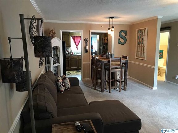 2nd image of 11511 Jade Ln SE