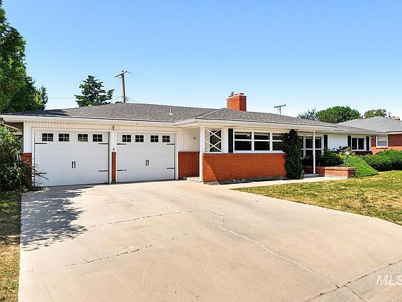 2nd image of 25 S Mesa Vista Dr