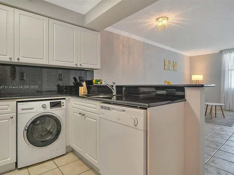 2501 S Ocean Dr #1432 — Photo 9