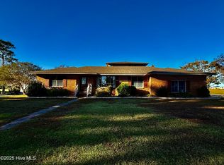 1020 Dixie Trail, Williamston, NC 27892