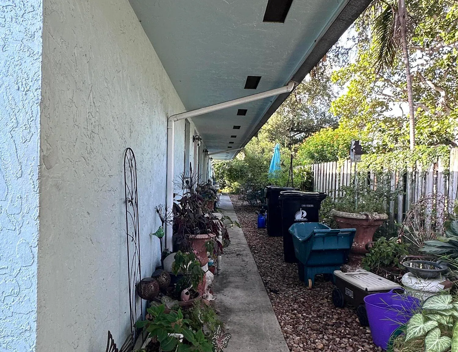 2 bed, 2.0 bath, 1000 sqft, $2,500 — Photo 3