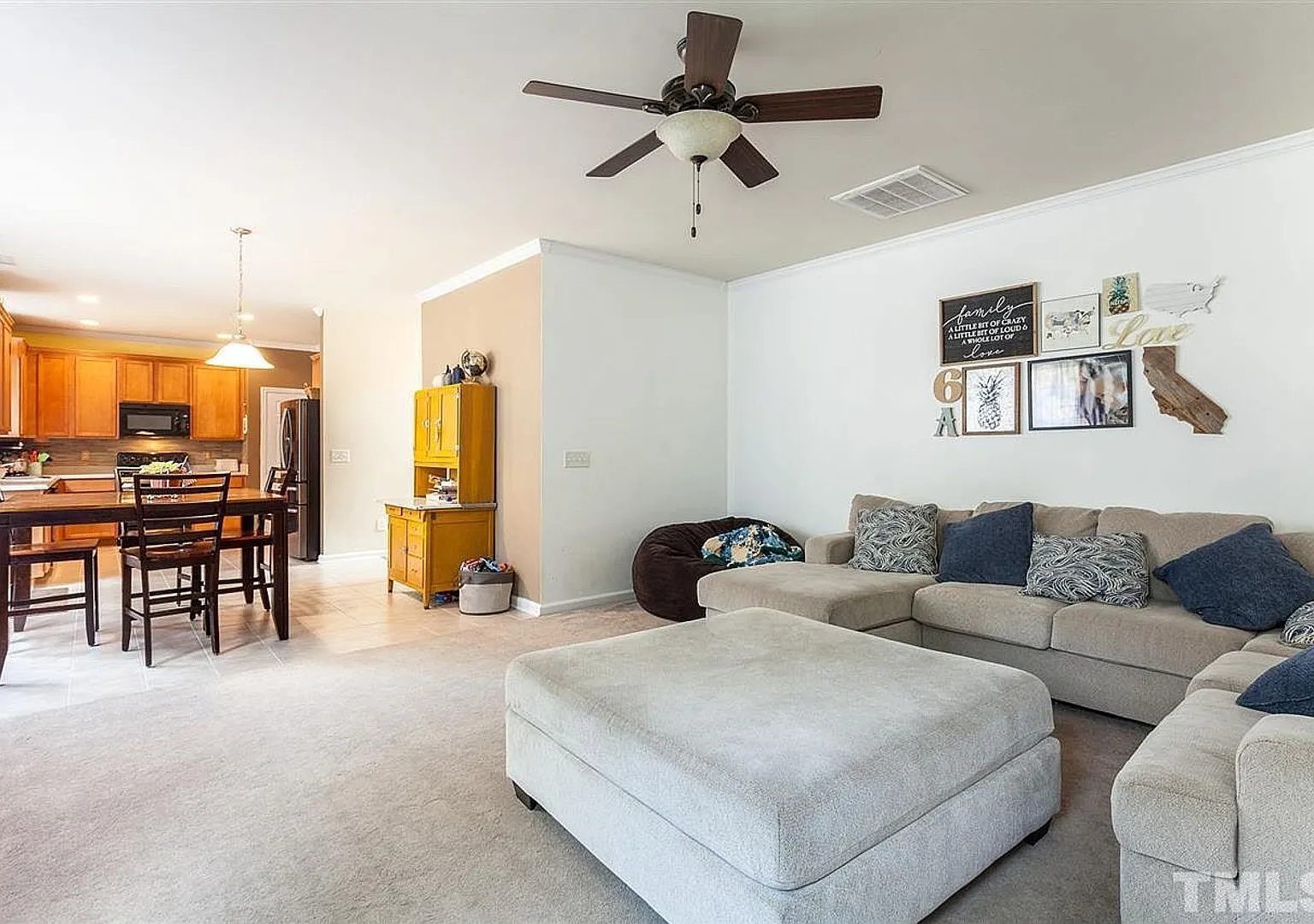 Room in 4 Bedroom Home at Autumn Leaf Ln — Photo 3