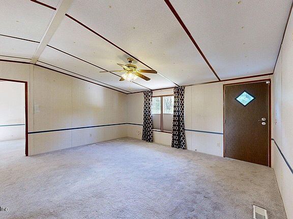 3rd image of 249 OLEANDER Street