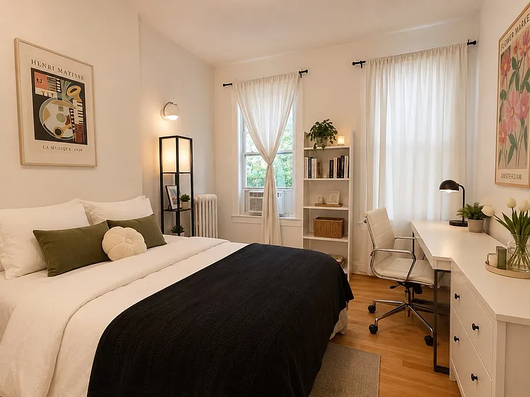 1023 Willoughby Ave #3 — Photo 2