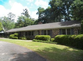 579 Davis St E, Elba, AL 36323