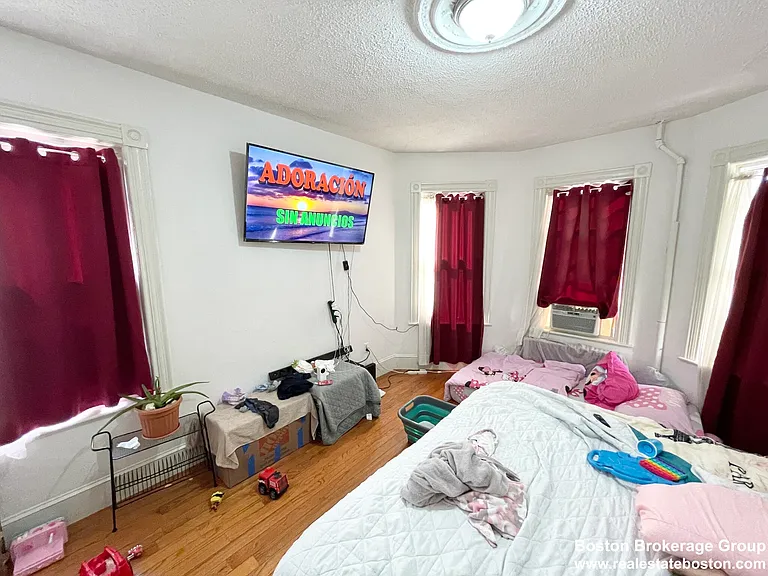 22 Humphreys St #2 — Photo 7