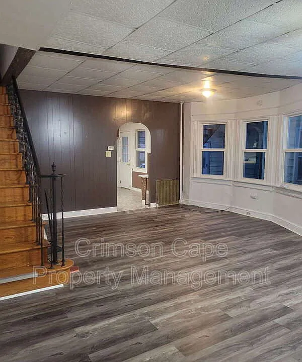 110 George Ave