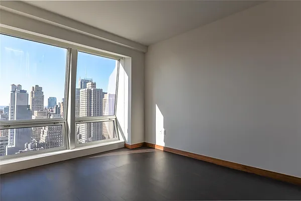 Rented by 212 Consulting Corp | media 58