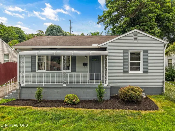 130 Oglewood Ave, Knoxville, TN 37917