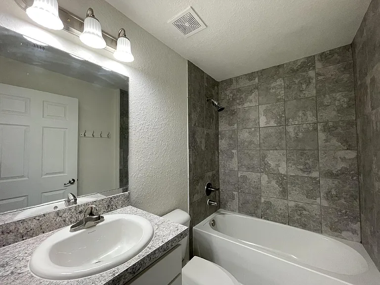 16958 SW 20th Court Rd — Photo 33