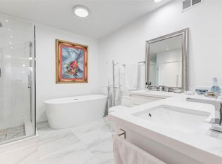 2234 S Piney Point Rd APT 110, Houston, TX 77063