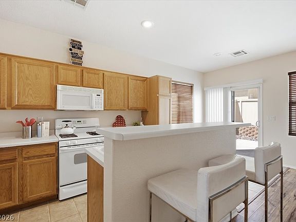 4th image of 6267 Castle Kennedy St