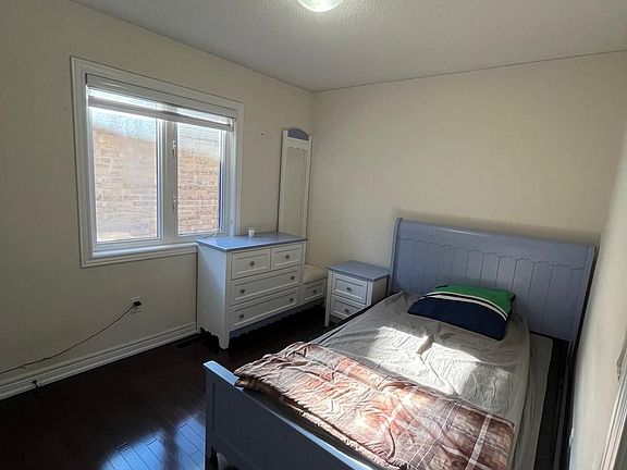 5th image of 51 Dawes Rd