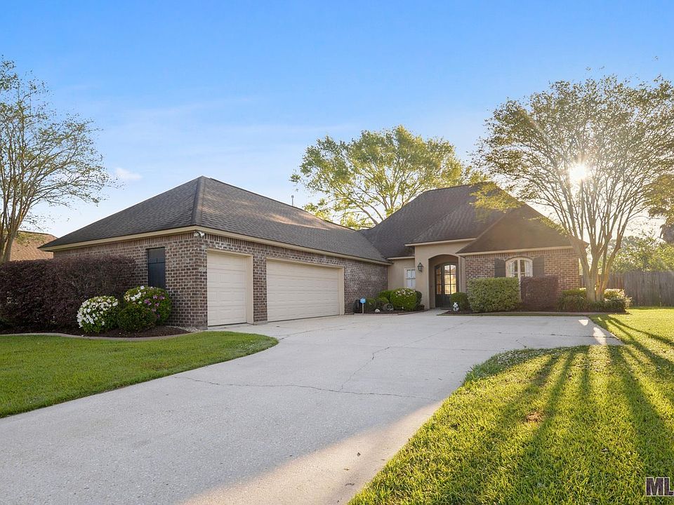1st image of 13068 Eagles Way Ct