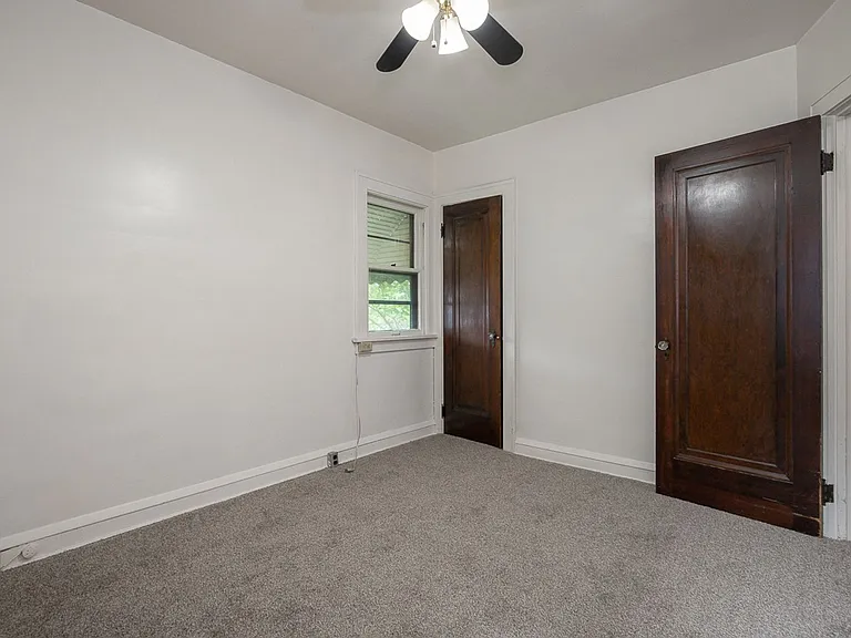 17926 East Park — Photo 4