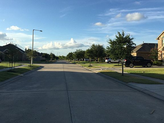 4th image of 6553 Gray Birch Ln
