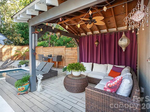 4th image of 1734 Club Rd