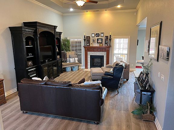 3rd image of 4847 W Constitution Dr
