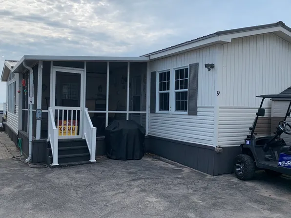 490 Empire Rd #Sun009, Pt Colborne, ON L0S 1R0