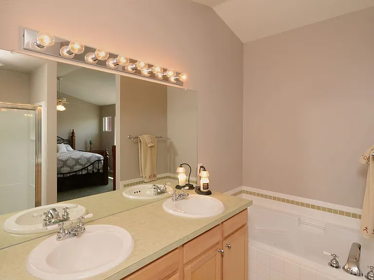 4061 Temple Gulch Cir — Photo 24