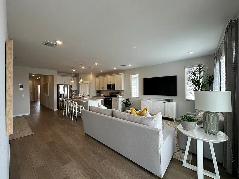 25183 N 155th Dr — Photo 14