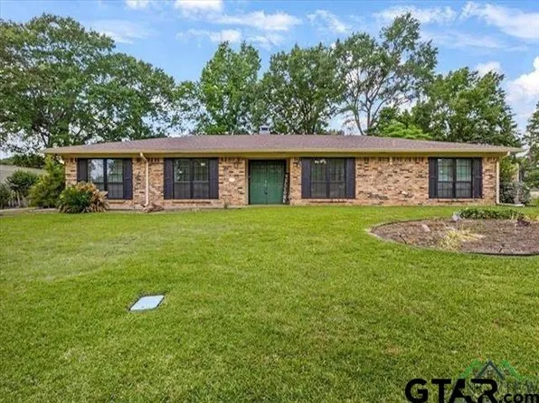 1611 Springdale St, Longview, TX 75604