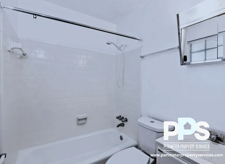 115 Burke St SE #C0115-L — Photo 4