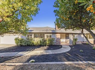 630 Darrell Rd, Hillsborough, CA 94010