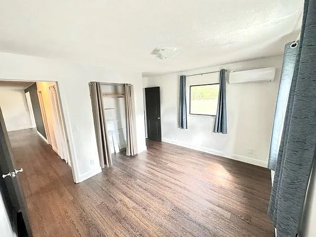 4329 SW 49th Ct — Photo 9