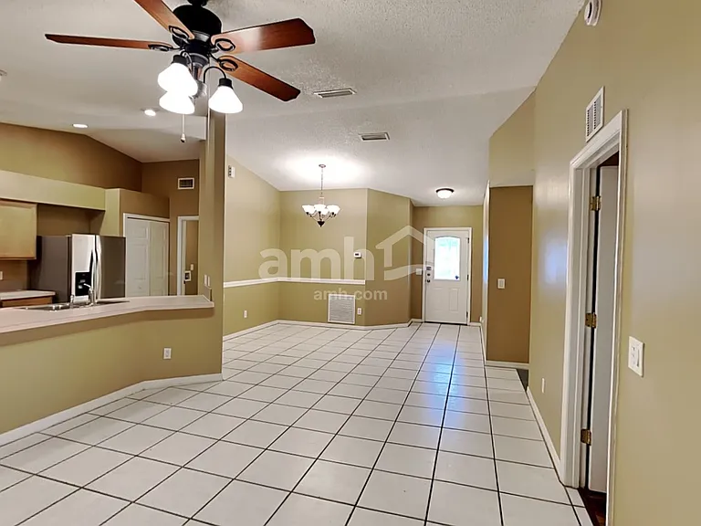 11224 Cypress Leaf Dr — Photo 7