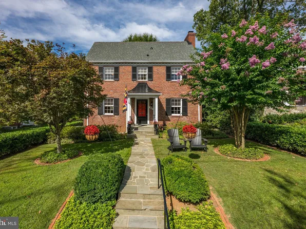 7802 Stratford Rd, Bethesda, MD 20814