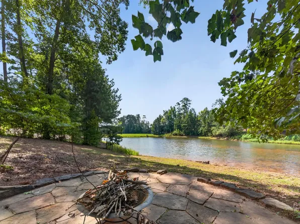1021 Inverness Dr, Greensboro, GA 30642