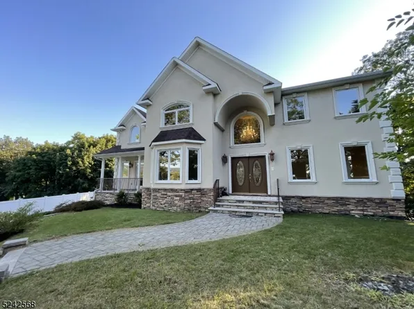 119 Meadowbrook Ave, Wanaque Boro, NJ 07465