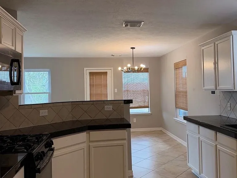 4707 E Parma Dr — Photo 17