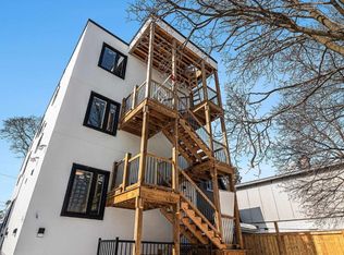 61 Pinehurst Avenue, Ottawa, WV 25149